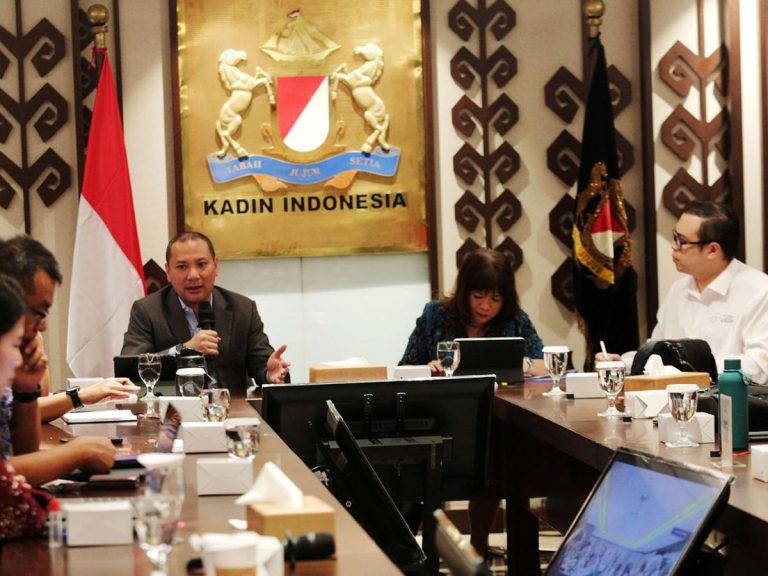 Ngaku Dikeroyok di Kantornya Sendiri